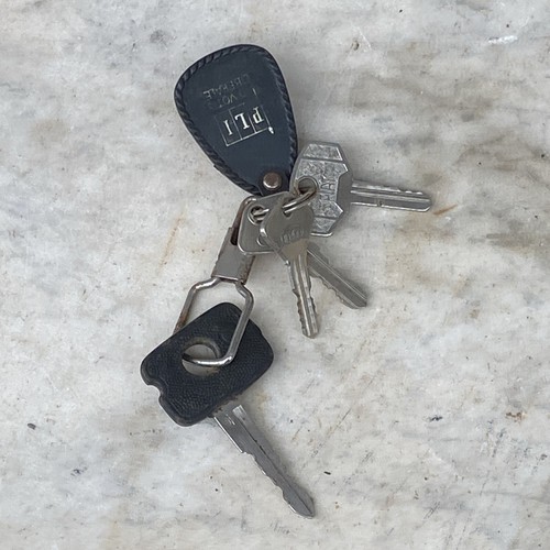 Fiat vintage car keys - vintage,